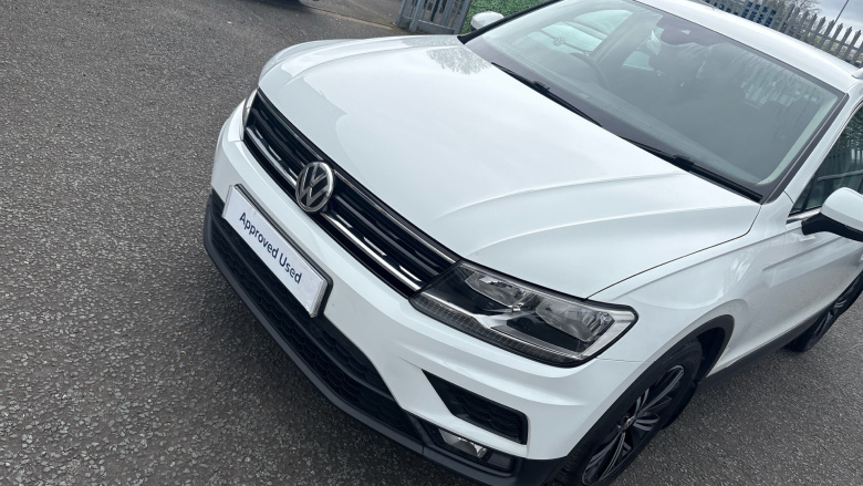 Volkswagen Tiguan 1.4 TSi 125 SE Nav 5dr Petrol Estate